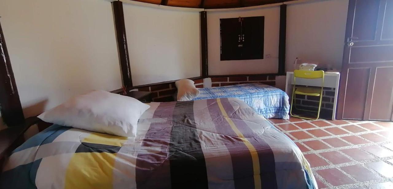 Al Bosque Hostel & Glamping Santa Elena  Exterior foto