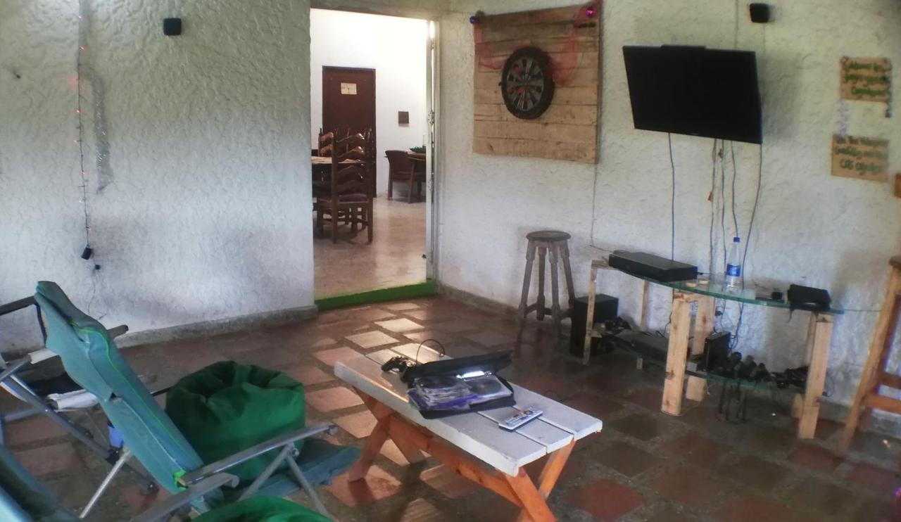Al Bosque Hostel & Glamping Santa Elena  Exterior foto